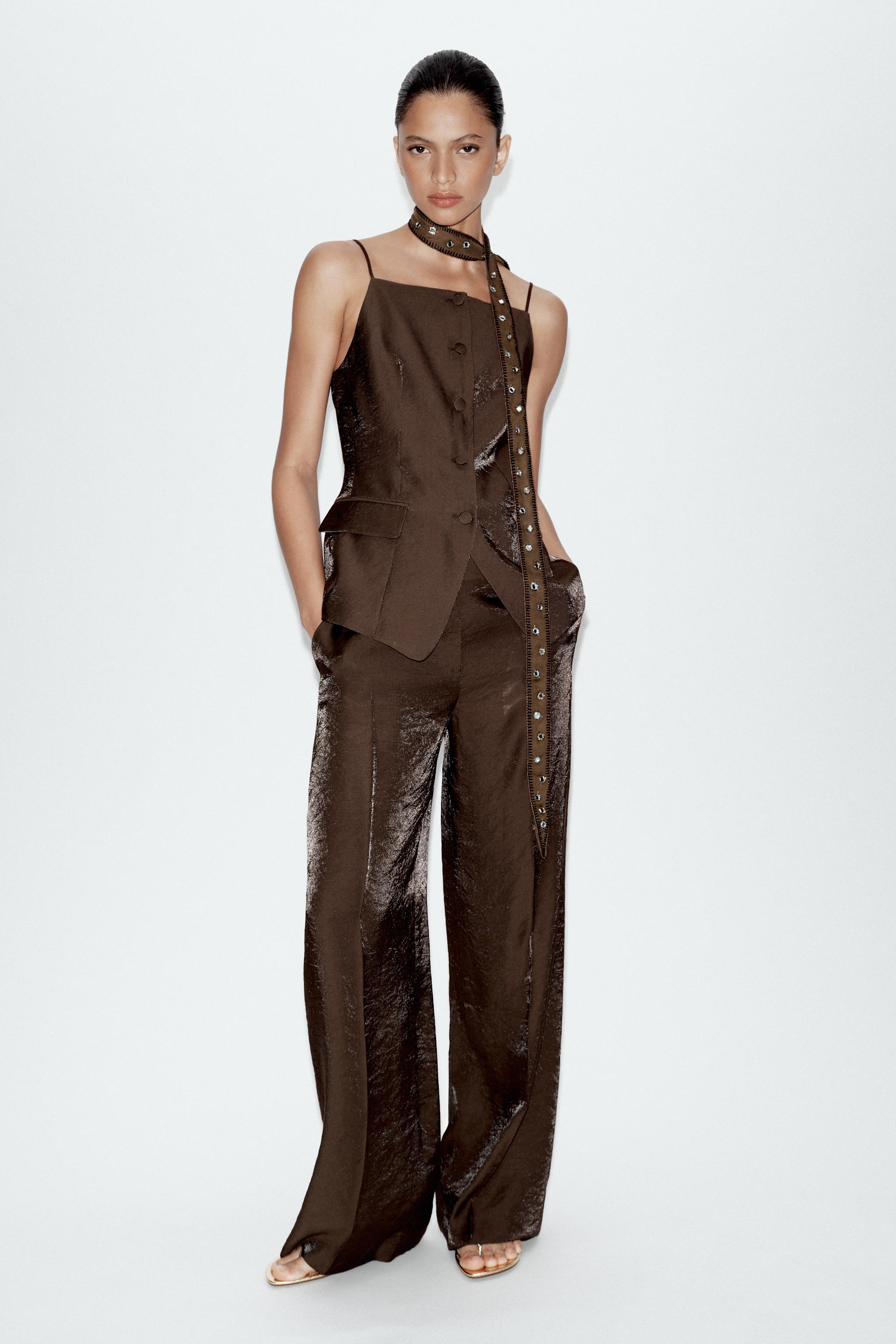 HIGH-WAISTED STRAIGHT LEG PANTS